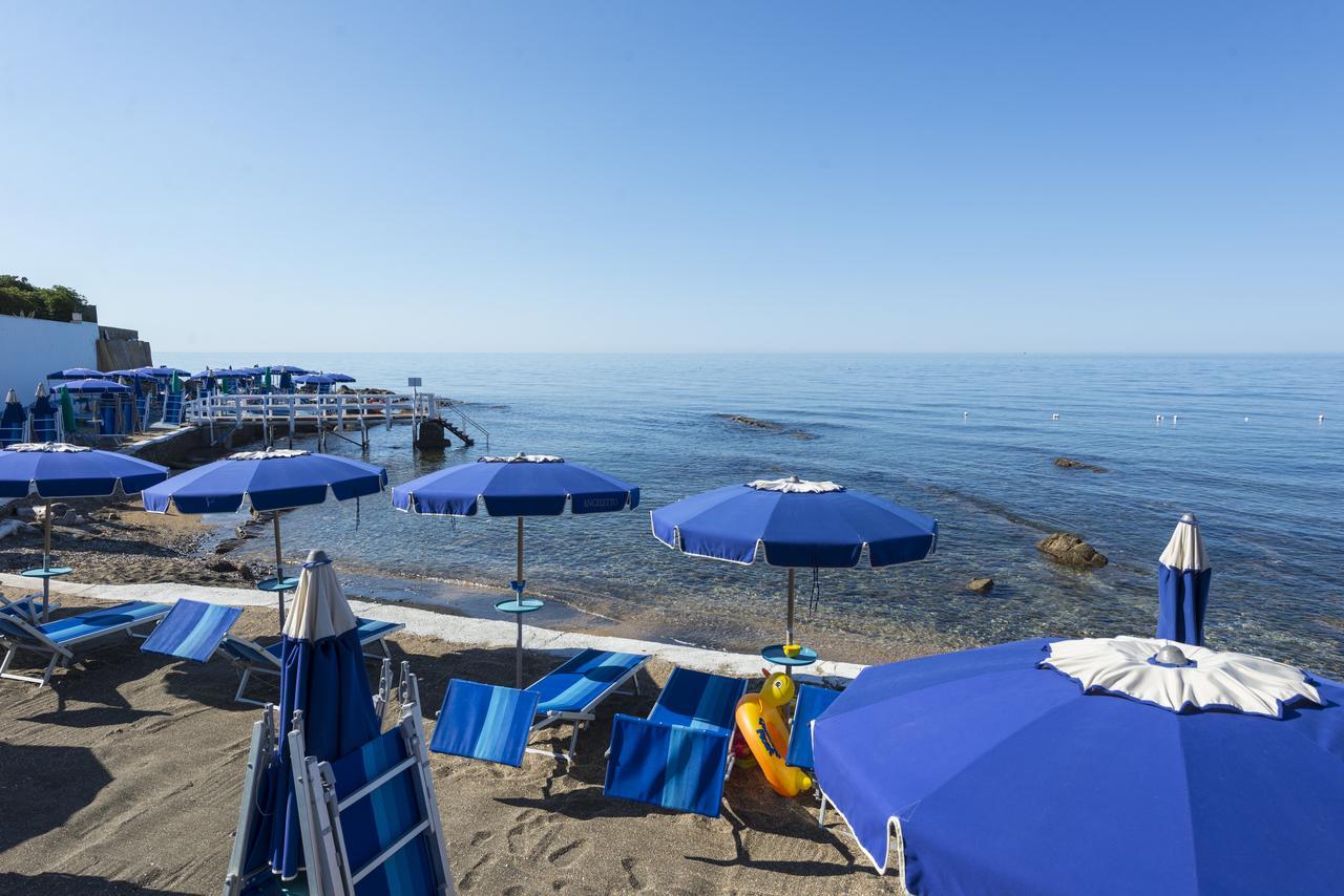 Bed and Breakfast Villino Emanuele à Santa Marinella Extérieur photo